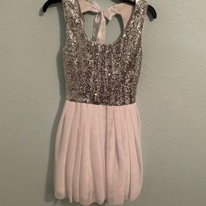 Silver glitter white short dress size 4